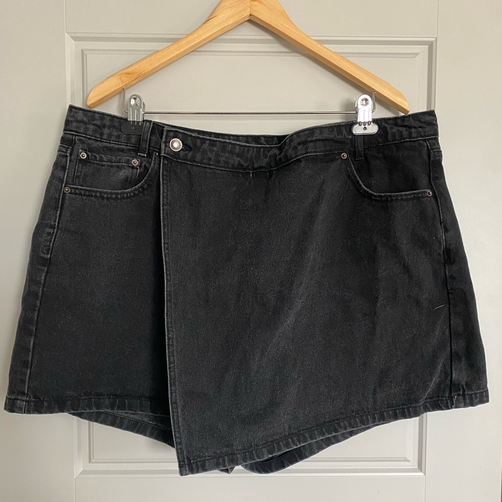 Black denim Skort